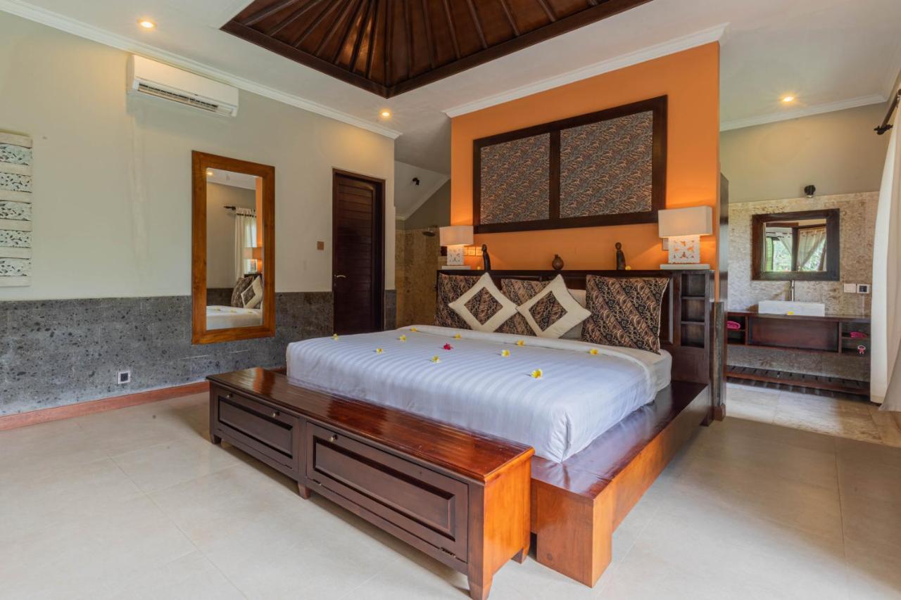 Suara Air Luxury Villa Ubud Exteriör bild